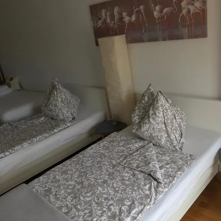 Apartment Lg Lovely